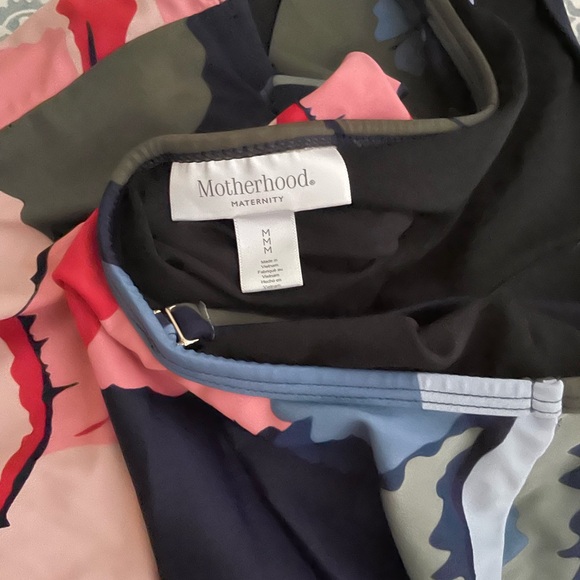 Floral One-Shoulder Swimsuit maternity - Picture 3 of 4